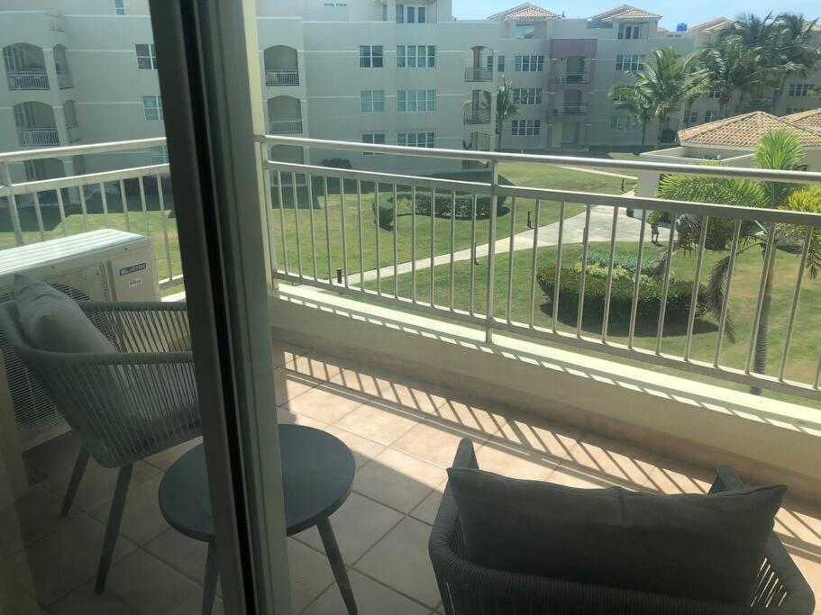 Haudimar Ph Beachfront Apt 4Br/3Bath Isabela Ngoại thất bức ảnh